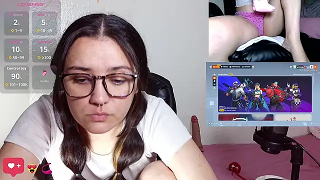 Snapshot of sobresalinaa chatting on October 8, 3:37 am sobresalinaa online show from October 8, 3:37 am