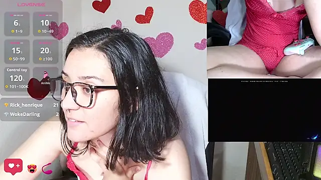 Snapshot of sobresalinaa chatting on March 10, 10:53 am sobresalinaa online show from March 10, 10:53 am