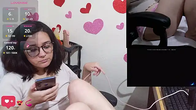 Snapshot of sobresalinaa chatting on March 12, 12:00 pm sobresalinaa online show from March 12, 12:00 pm