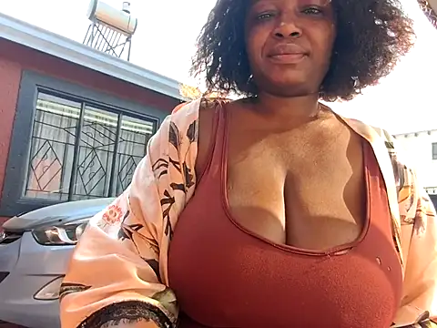 Snapshot of EbonyRose9 chatting on July 22, 7:55 am EbonyRose9 online show from July 22, 7:55 am