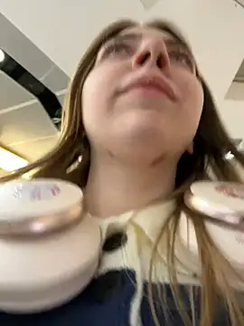 Sunny   Bunny online show from March 15, 5:15 pm