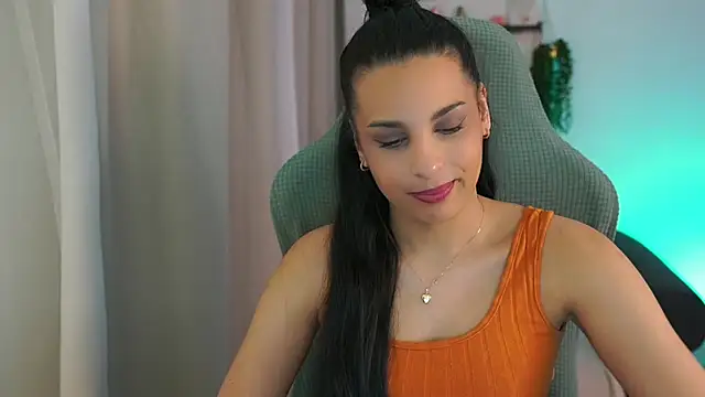 Snapshot of mila__denver chatting on February 27, 11:10 am mila denver online show from February 27, 11:10 am