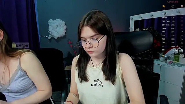 Snapshot of pure_radiance1 chatting on January 10, 12:36 pm pure radiance1 online show from January 10, 12:36 pm