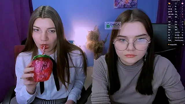 Snapshot of pure_radiance1 chatting on January 24, 4:49 pm pure radiance1 online show from January 24, 4:49 pm