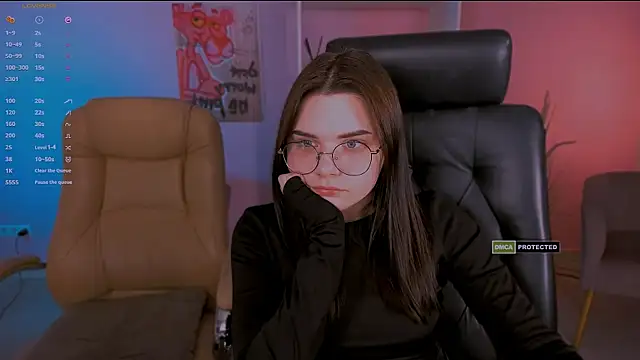 Snapshot of pure_radiance1 chatting on February 6, 3:52 pm pure radiance1 online show from February 6, 3:52 pm