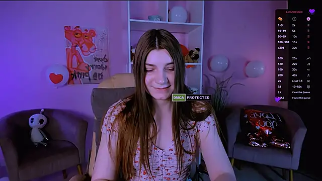 Snapshot of pure_radiance1 chatting on February 25, 12:34 pm pure radiance1 online show from February 25, 12:34 pm