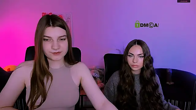 Snapshot of pure_radiance1 chatting on November 30, 10:19 am pure radiance1 online show from November 30, 10:19 am