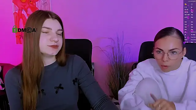 Snapshot of pure_radiance1 chatting on December 3, 10:02 am pure radiance1 online show from December 3, 10:02 am