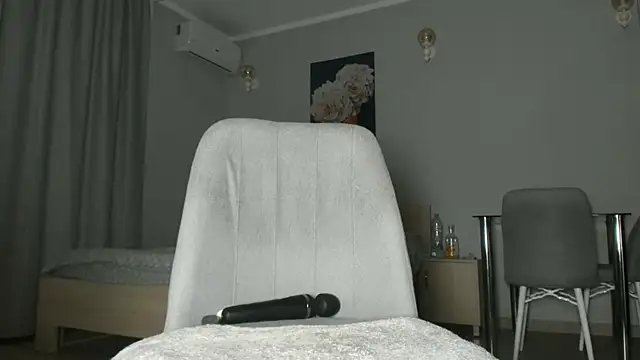 Snapshot of makota_rey chatting on March 21, 7:35 pm makota rey online show from March 21, 7:35 pm