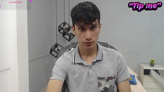 Snapshot of alan_ws chatting on December 14, 12:12 pm alan ws online show from December 14, 12:12 pm