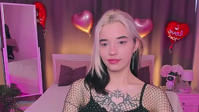 as1an girlfriend online show from February 23, 6:49 am