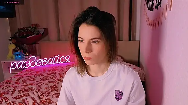  ni kiss online show from February 6, 5:38 pm