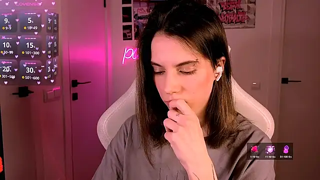  ni kiss online show from March 26, 5:18 pm