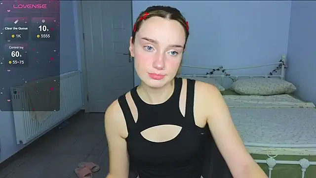 Wild Sophie  online show from November 16, 5:51 pm