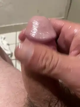 hardandready3523 online show from March 10, 7:13 am