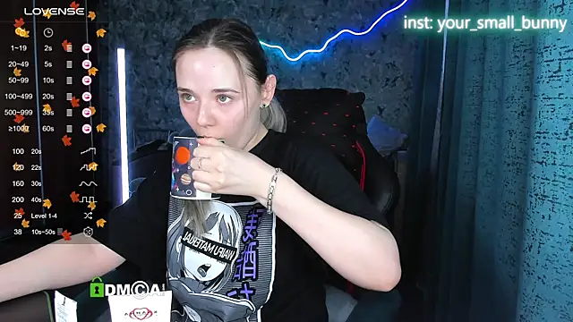 Your small bunny online show from November 9, 2:10 am