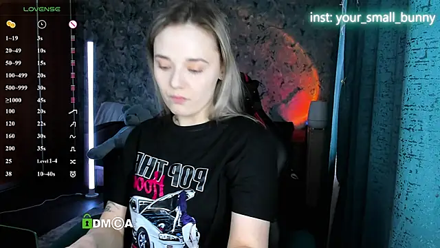Your small bunny online show from April 28, 2:10 am