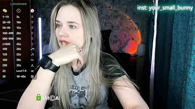 Your small bunny online show from May 1, 2:05 am