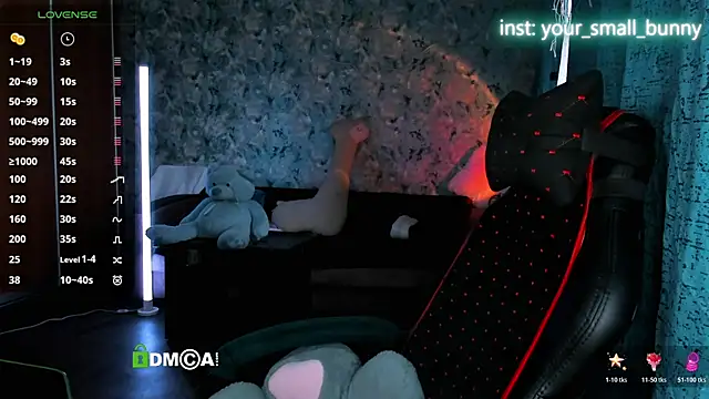 Your small bunny online show from May 8, 2:06 am