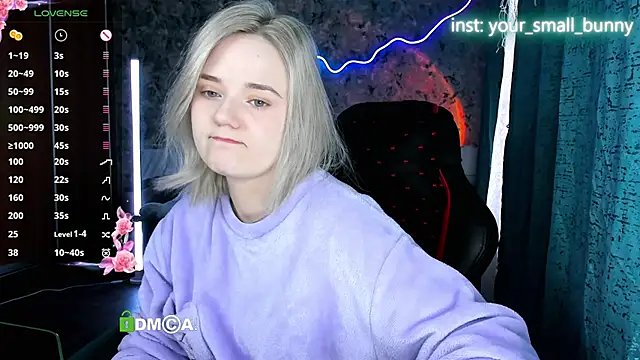 Your small bunny online show from May 18, 2:07 am