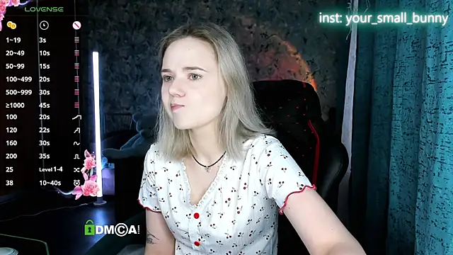 Your small bunny online show from July 17, 2:07 am