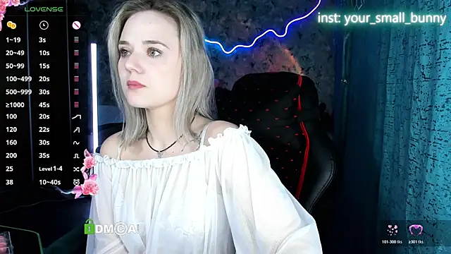 Your small bunny online show from July 20, 2:04 am