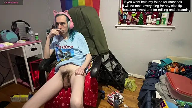 tallnerdyguy online show from March 15, 4:35 am