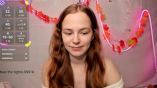 Snapshot of Fox_Lisa chatting on October 16, 8:10 pm Fox Lisa online show from October 16, 8:10 pm