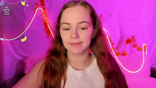 Snapshot of Fox_Lisa chatting on November 7, 10:10 pm Fox Lisa online show from November 7, 10:10 pm