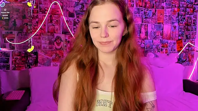 Snapshot of Fox_Lisa chatting on December 3, 8:29 pm Fox Lisa online show from December 3, 8:29 pm