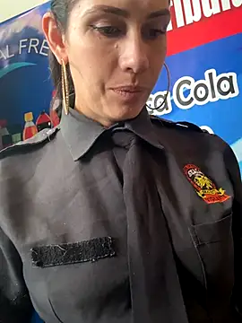 Alysson-- online show from December 18, 1:28 pm