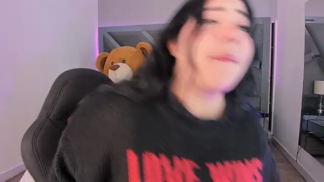 Snapshot of AmberiniHoffman chatting on September 29, 11:59 am AmberiniHoffman online show from September 29, 11:59 am