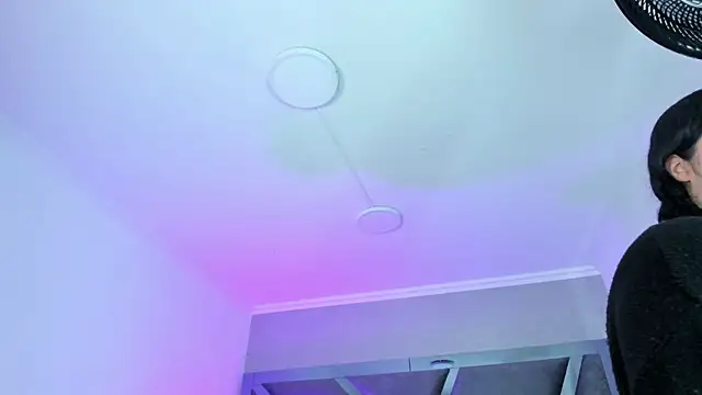 Snapshot of AmberiniHoffman chatting on October 22, 11:54 am AmberiniHoffman online show from October 22, 11:54 am