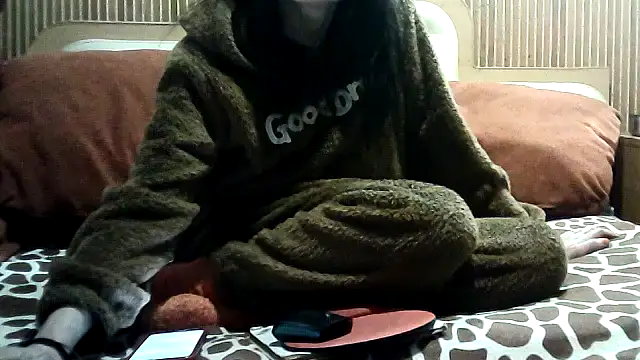 AlanaLaDream online show from March 3, 2:34 pm