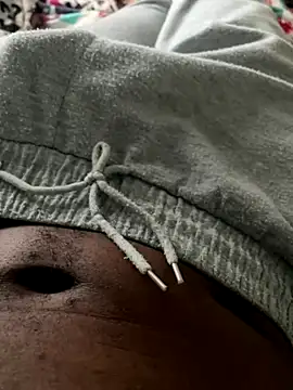 Snapshot of Fitfabian chatting on September 9, 10:31 pm Fitfabian online show from September 9, 10:31 pm