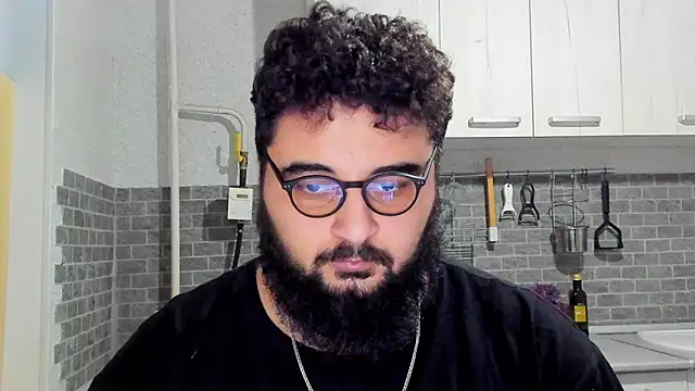 teddy alan online show from December 5, 8:11 pm