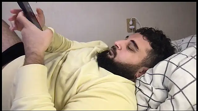 Snapshot of teddy_alan chatting on September 29, 4:34 pm teddy alan online show from September 29, 4:34 pm