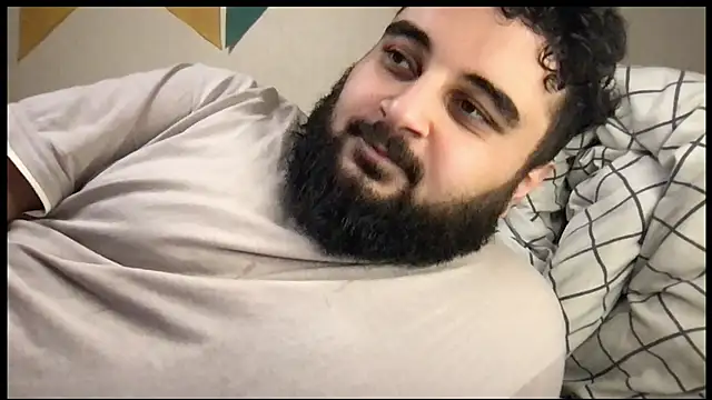 Snapshot of teddy_alan chatting on October 4, 5:05 am teddy alan online show from October 4, 5:05 am