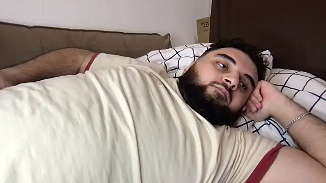 Snapshot of teddy_alan chatting on December 3, 5:00 pm teddy alan online show from December 3, 5:00 pm