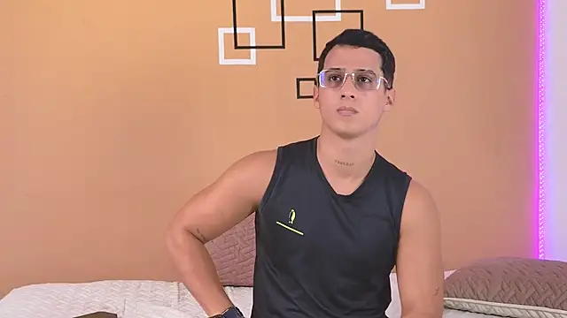 hot69temptation  online show from December 9, 5:41 pm