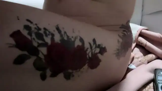 Snapshot of Im_IVE_LOVE chatting on July 10, 11:46 am Im IVE LOVE online show from July 10, 11:46 am