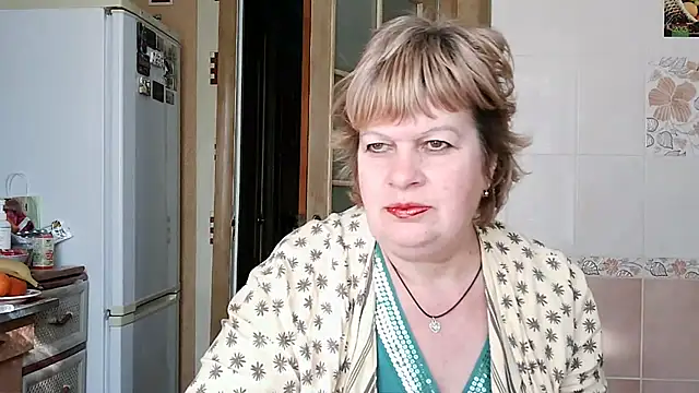 Ettie Tonia online show from February 20, 12:04 pm