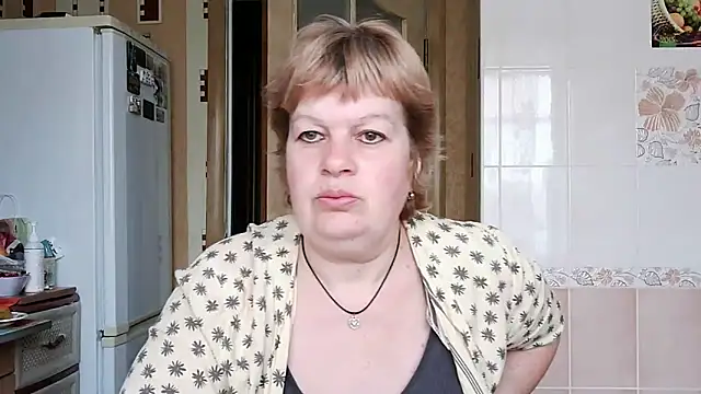 Ettie Tonia online show from March 11, 9:02 am