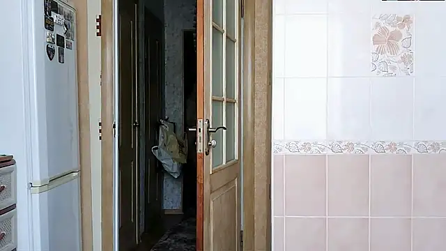 Ettie Tonia online show from February 11, 10:09 am