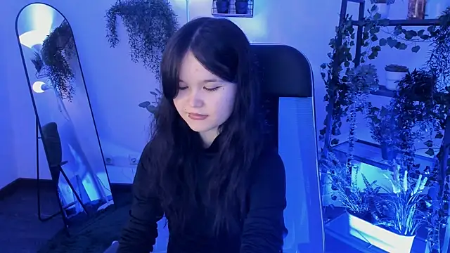 Elainebeness online show from June 5, 10:37 pm