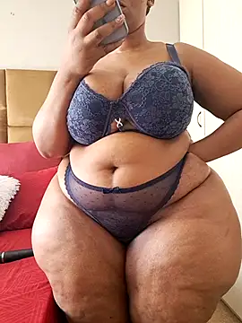 Snapshot of thicktash chatting on April 9, 9:15 am thicktash online show from April 9, 9:15 am