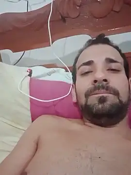 Snapshot of Gostozim7 chatting on December 4, 2:04 pm Gostozim7 online show from December 4, 2:04 pm