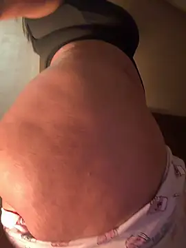 GLamouur online show from February 2, 4:32 pm