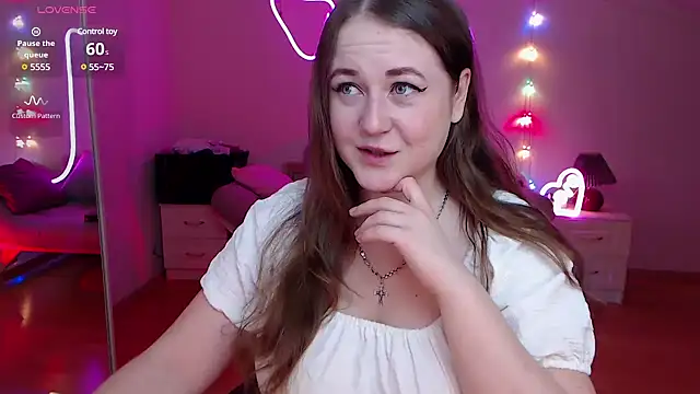 Snapshot of LizzyShine chatting on January 17, 4:47 pm LizzyShine online show from January 17, 4:47 pm