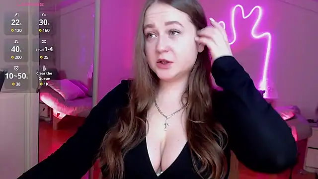 Snapshot of LizzyShine chatting on February 23, 5:50 pm LizzyShine online show from February 23, 5:50 pm